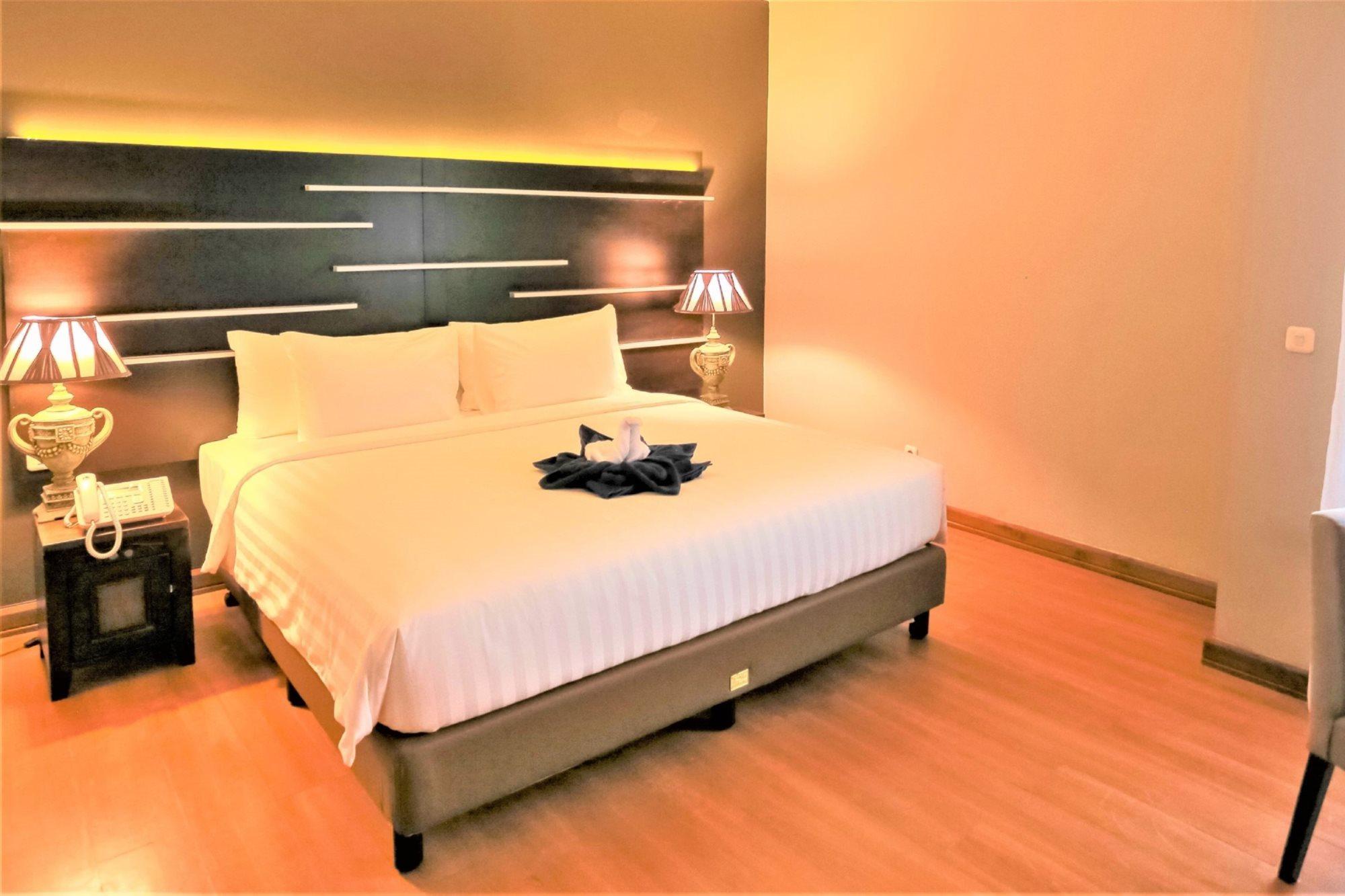 Madina Inn Hotel Yogyakarta Exterior foto